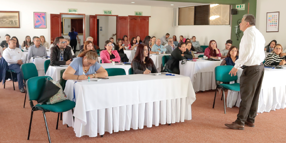 Capacitación en Coimpresores Bogotá: Seminario de Actualización Tributaria